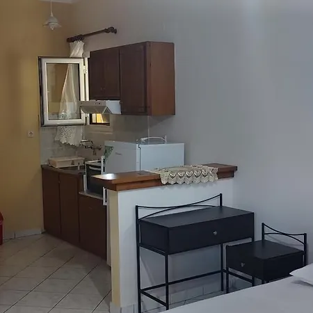 Gialos Geni  Room photo