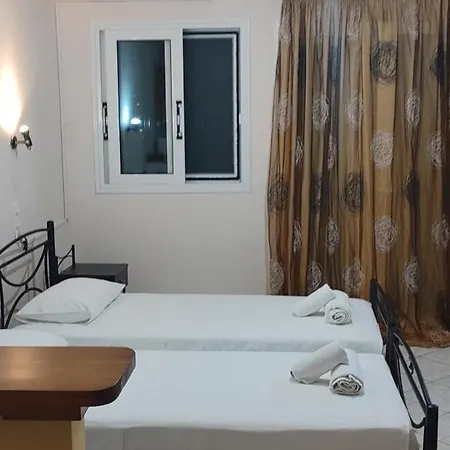 Gialos Geni  Room photo