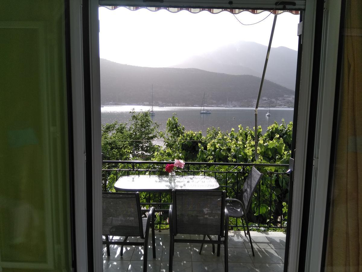 Gialos Apartment